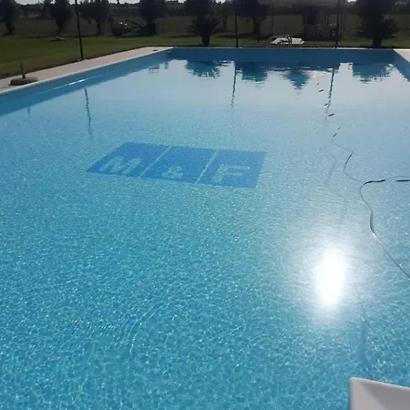 Feriehus Comfortable Bungalow In Lizzano With Shared Pool *