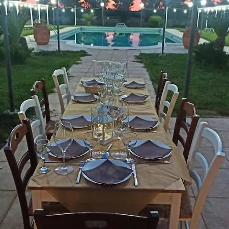 Ferienhaus Comfortable Bungalow In Lizzano With Shared Pool Lizzano (Apulia)